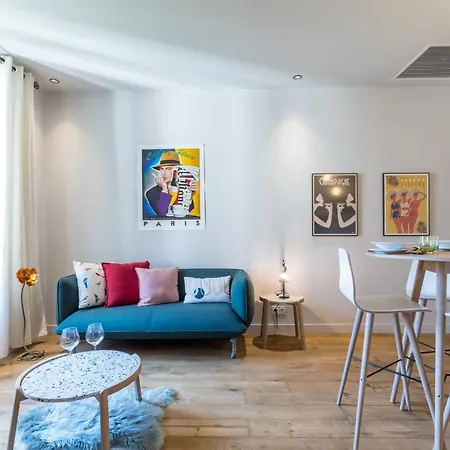 Refined & Cozy 1 Bedroom Downtown 아파트 니스