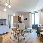 Apartman Refined & Cozy 1 Bedroom Downtown Nizza