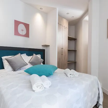 Refined & Cozy 1 Bedroom Downtown Lejlighed *
