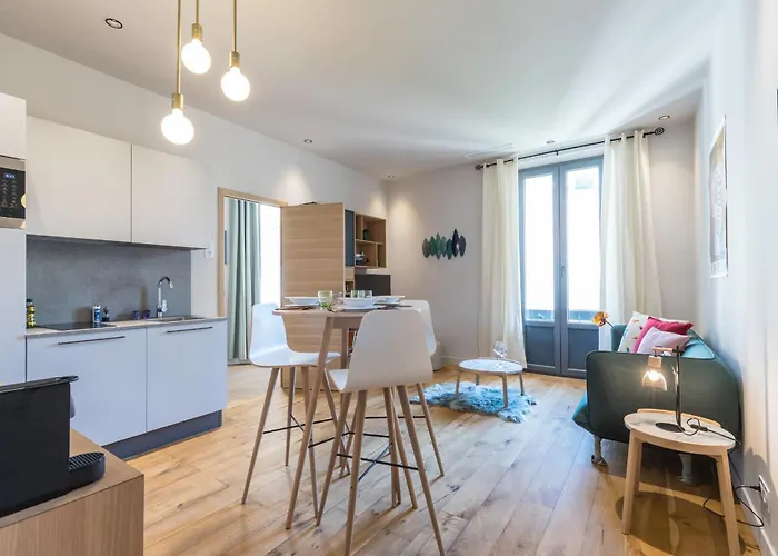 Apartmán Refined & Cozy 1 Bedroom Downtown Nice