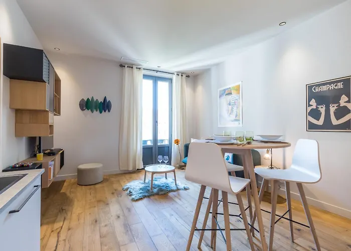 Apartament Refined&cozy 1 Bedroom Downtown Nicea